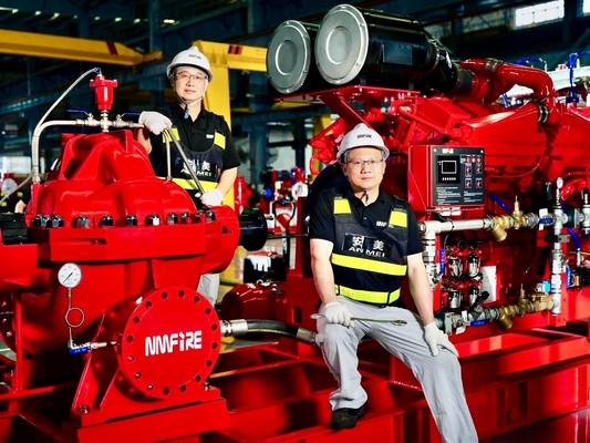 Feuerpumpen-Set Dieselmotor Feuerpumpen-Treiber mit 130-1005 Gallonen Kraftstoffbehälter Kapazität und 1500 GPM Durchflussrate